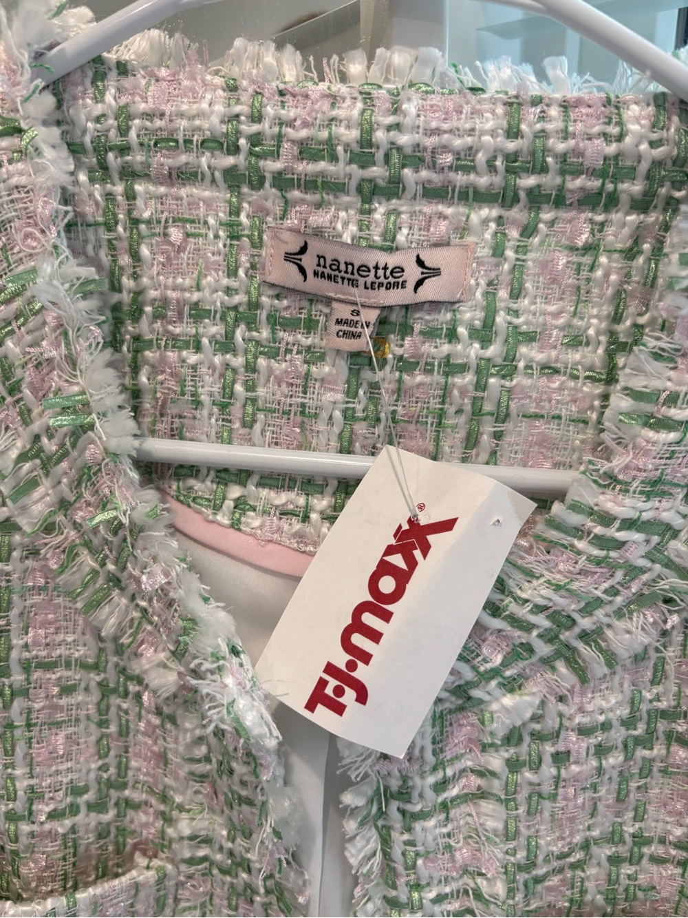 Blazer - Picture 5 of 6
